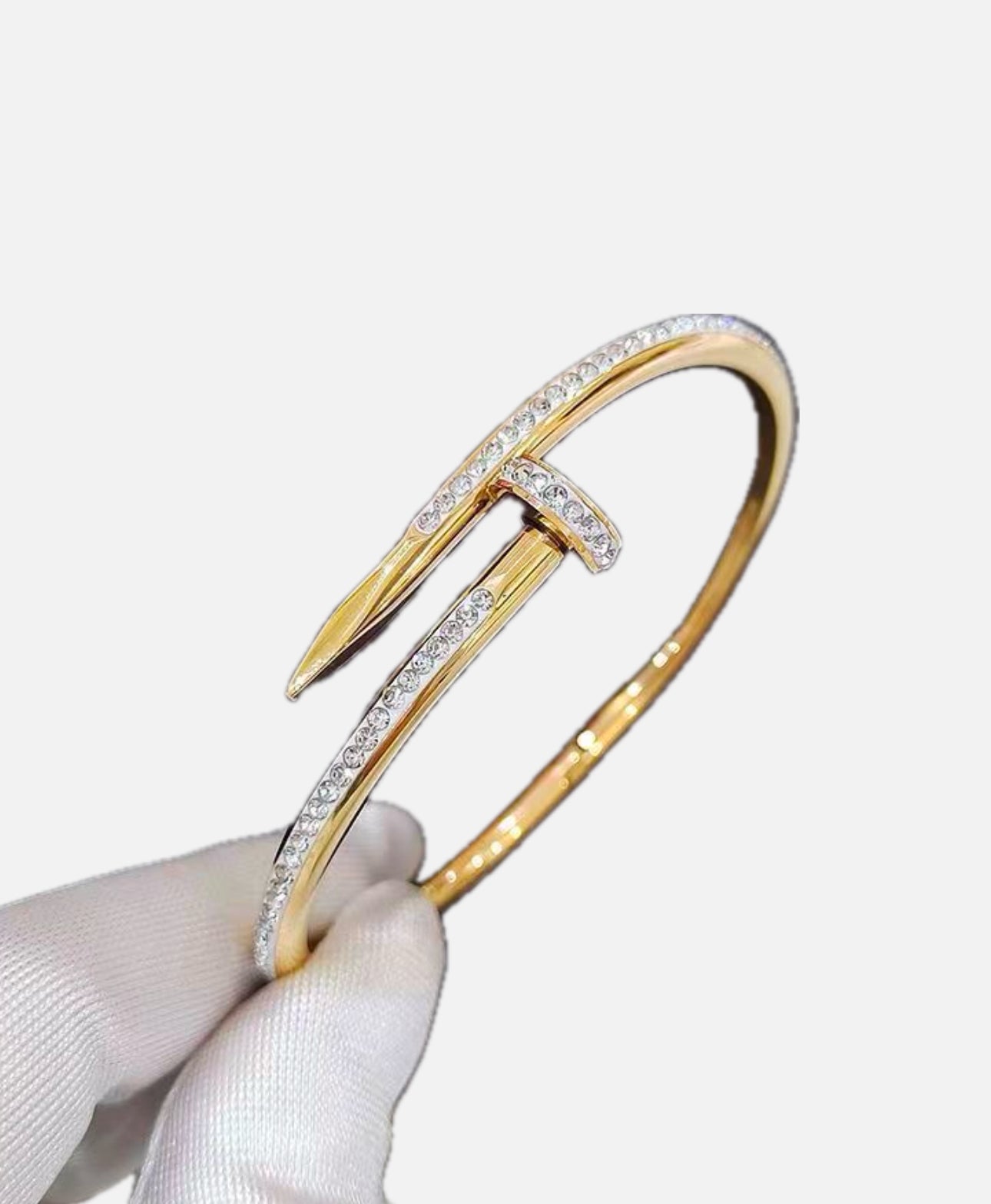 Nail bangle