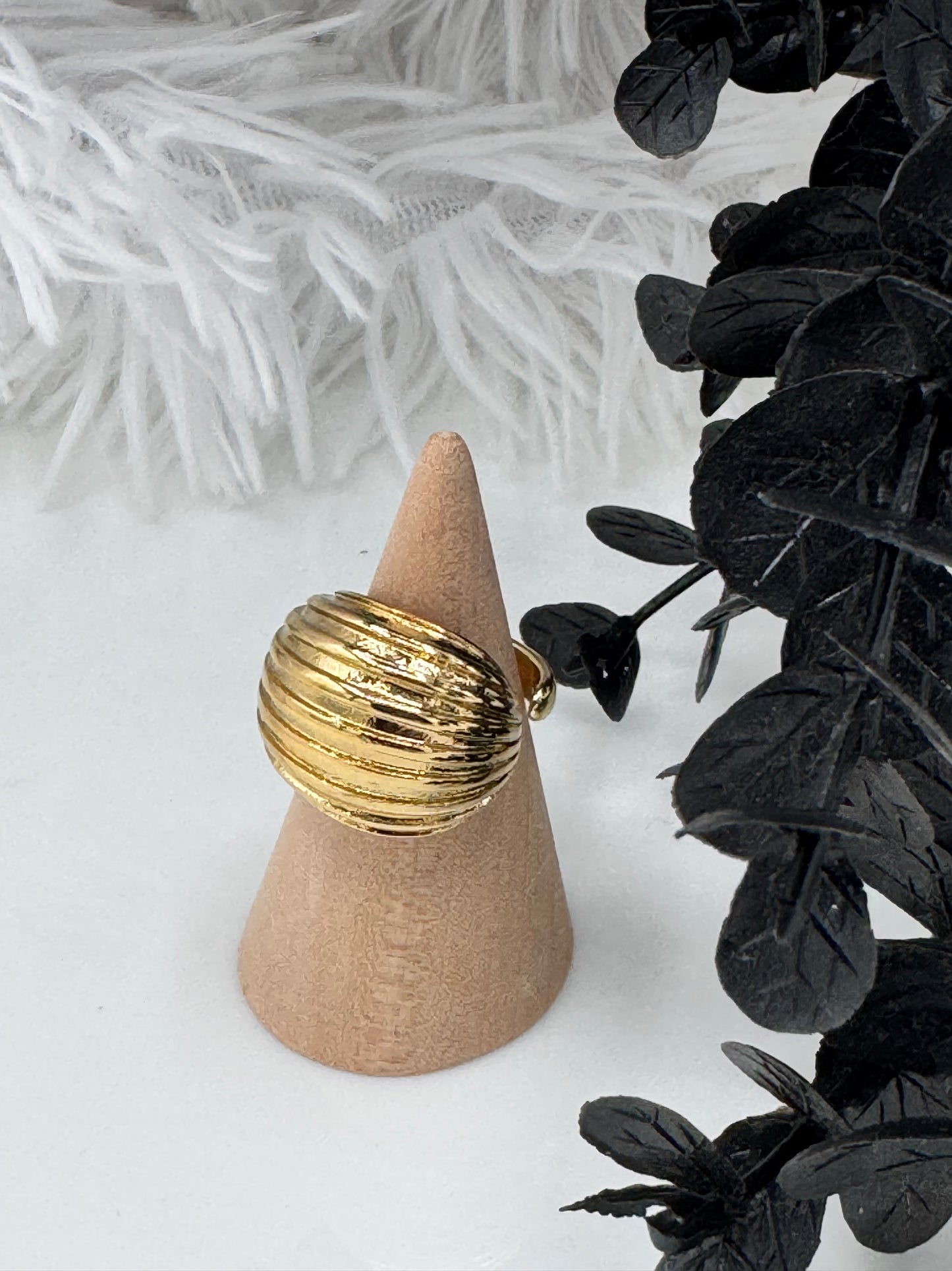 Bold ring