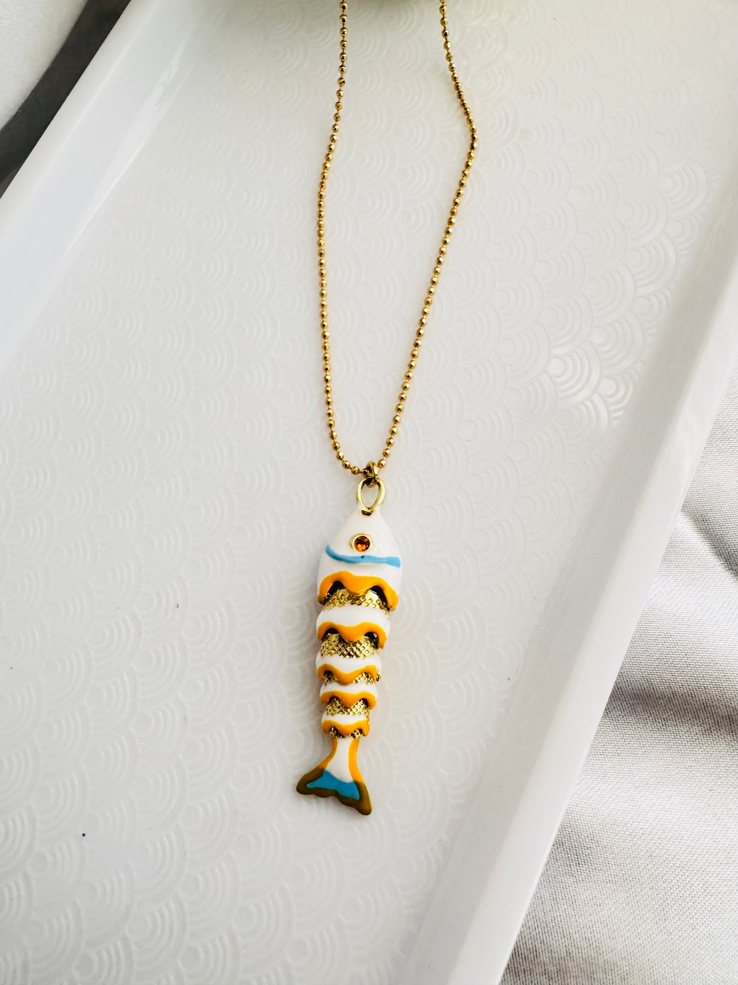 Tropical Spine necklace