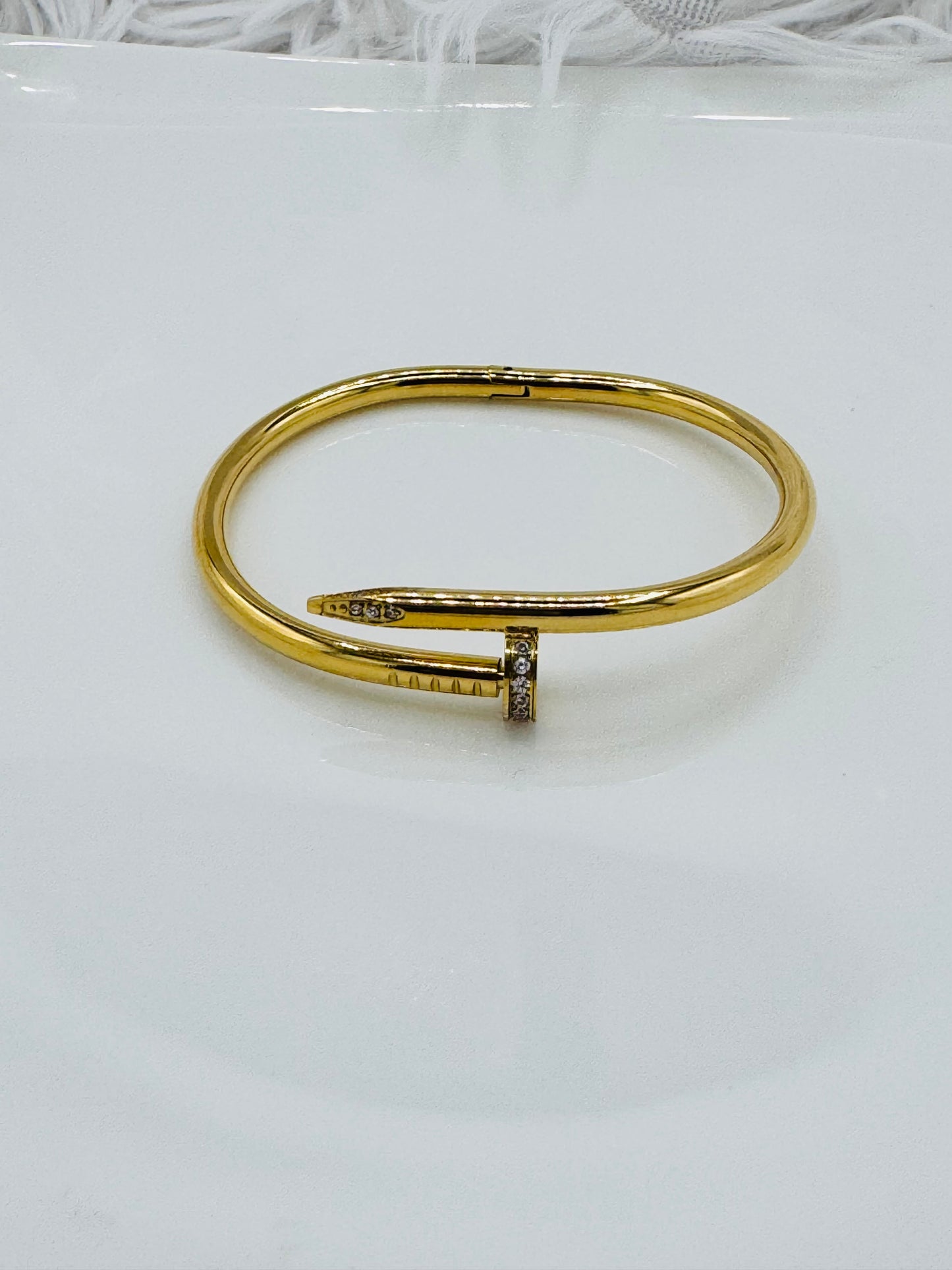 Nail accent bangle