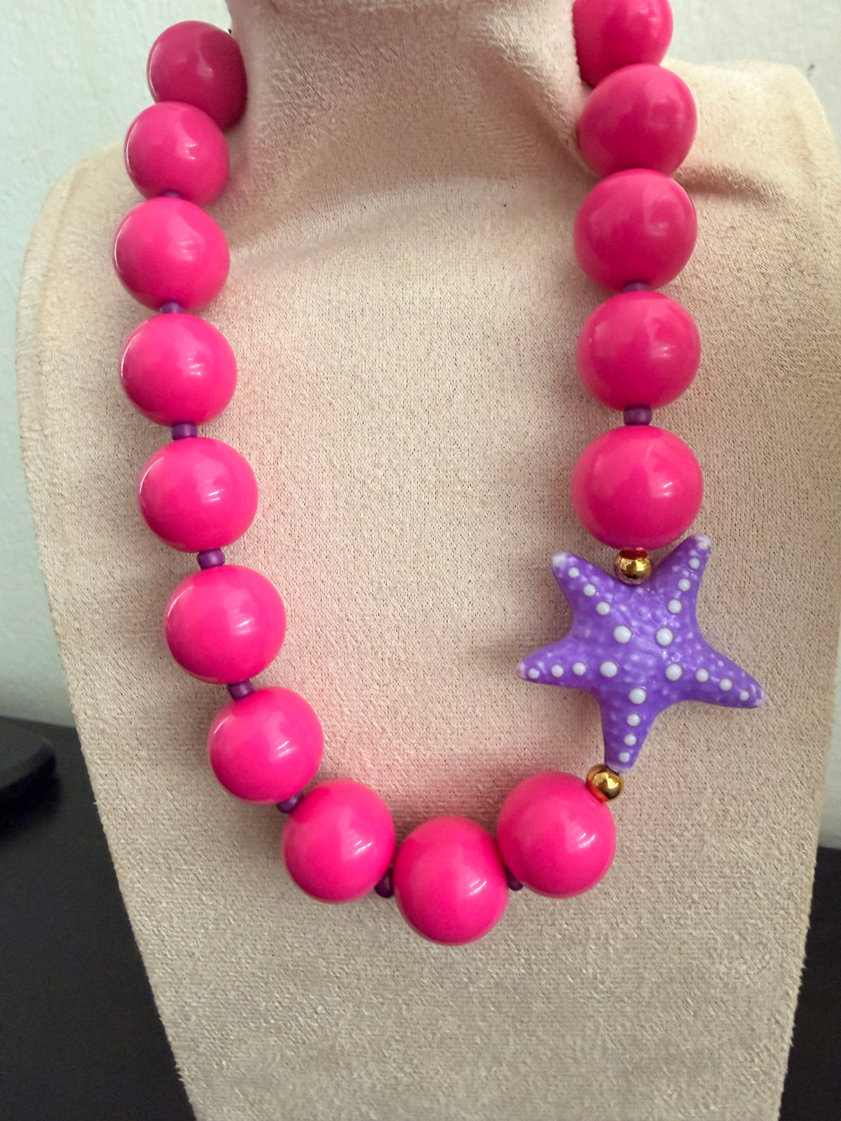 Hot pink starfish necklace