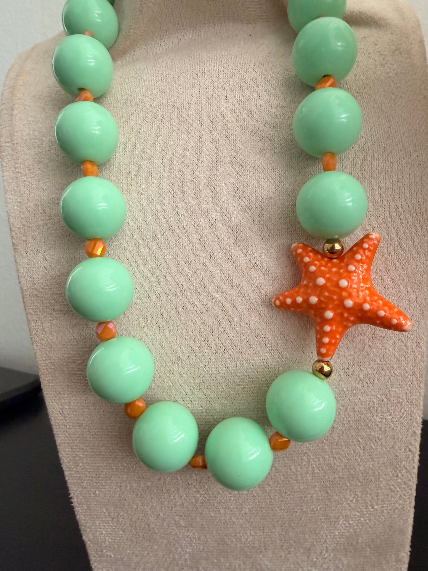 Mint starfish necklace