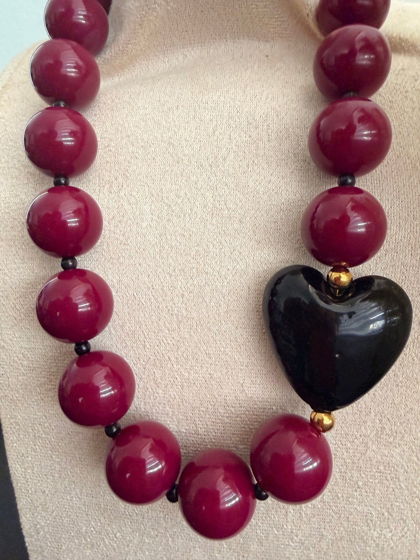 Berry heart necklace