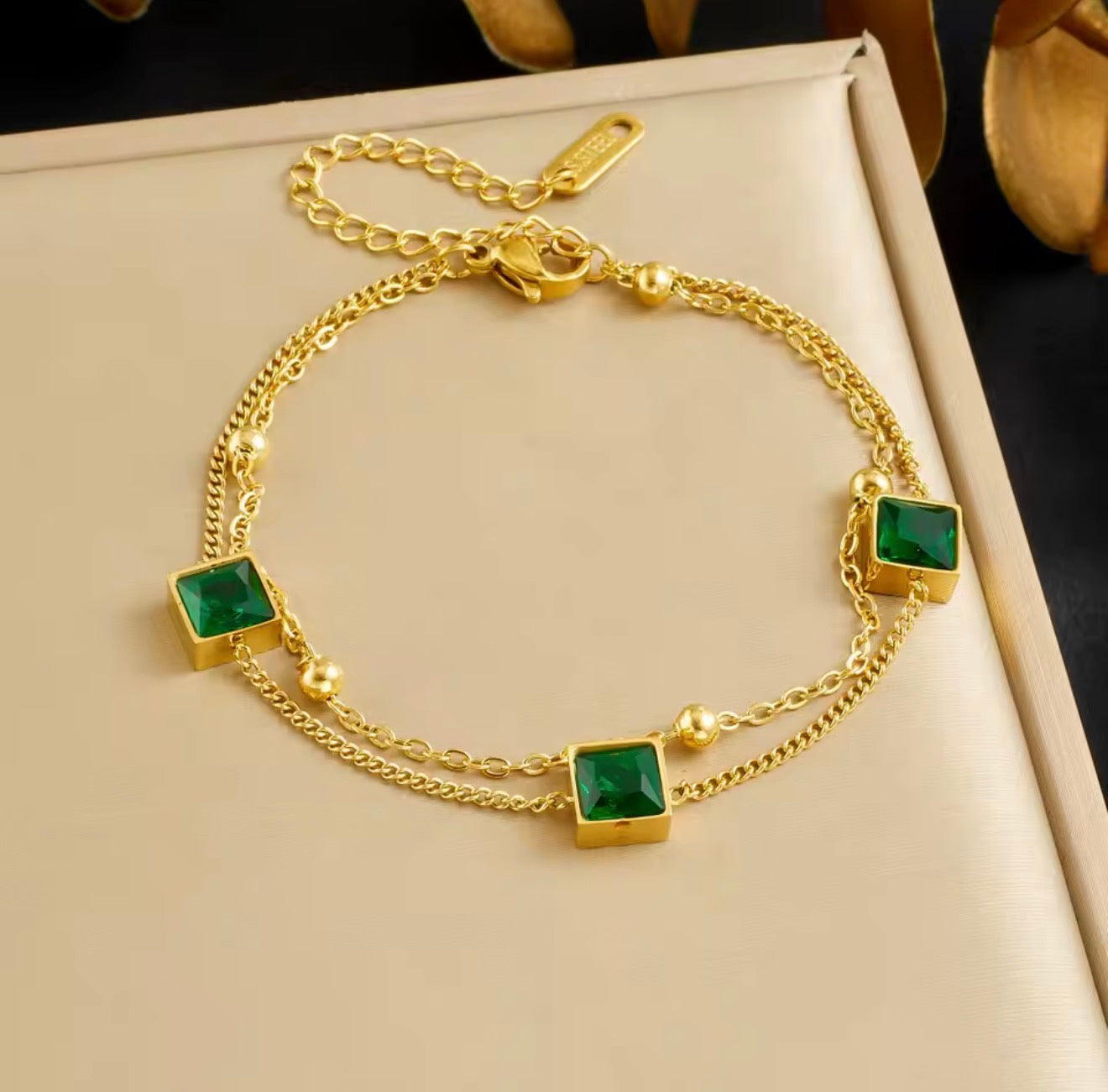Verde musa bracelet