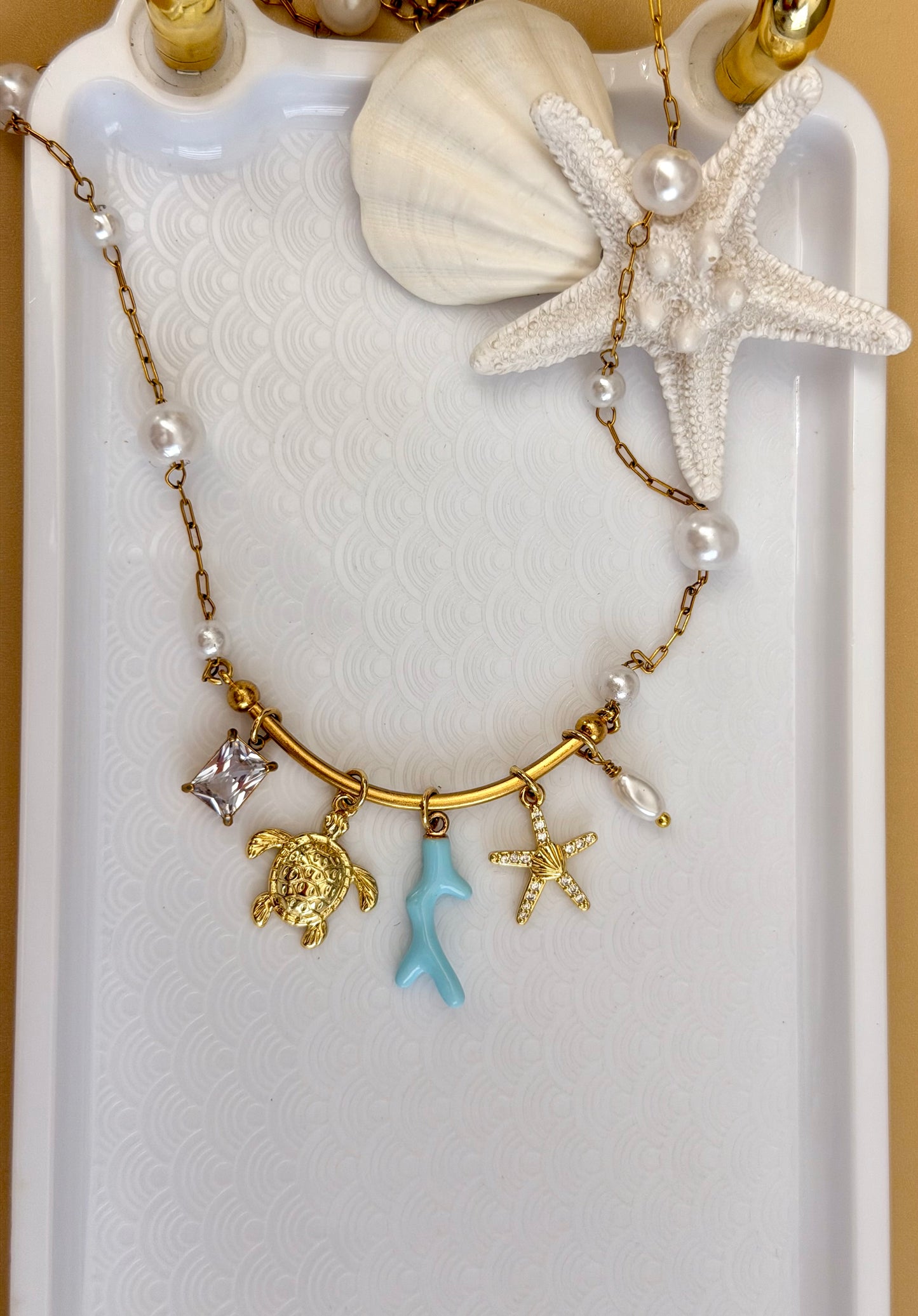 Tesoros de la orilla necklace
