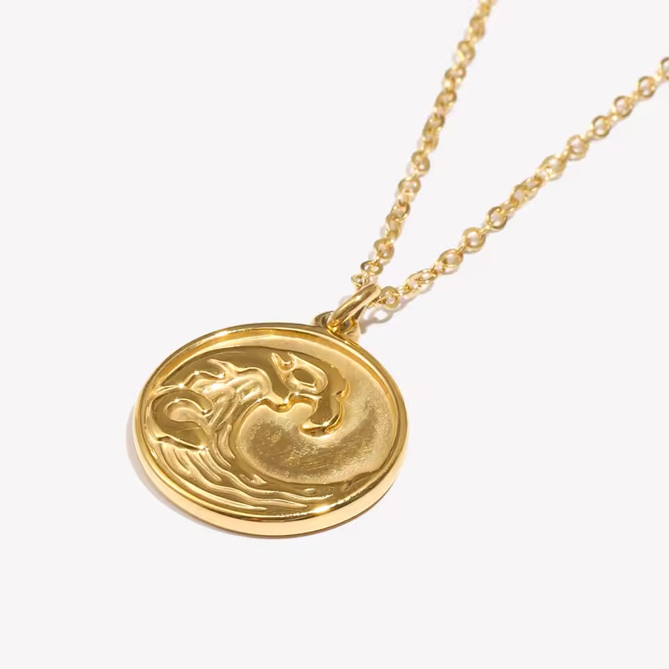 Gold wave necklace