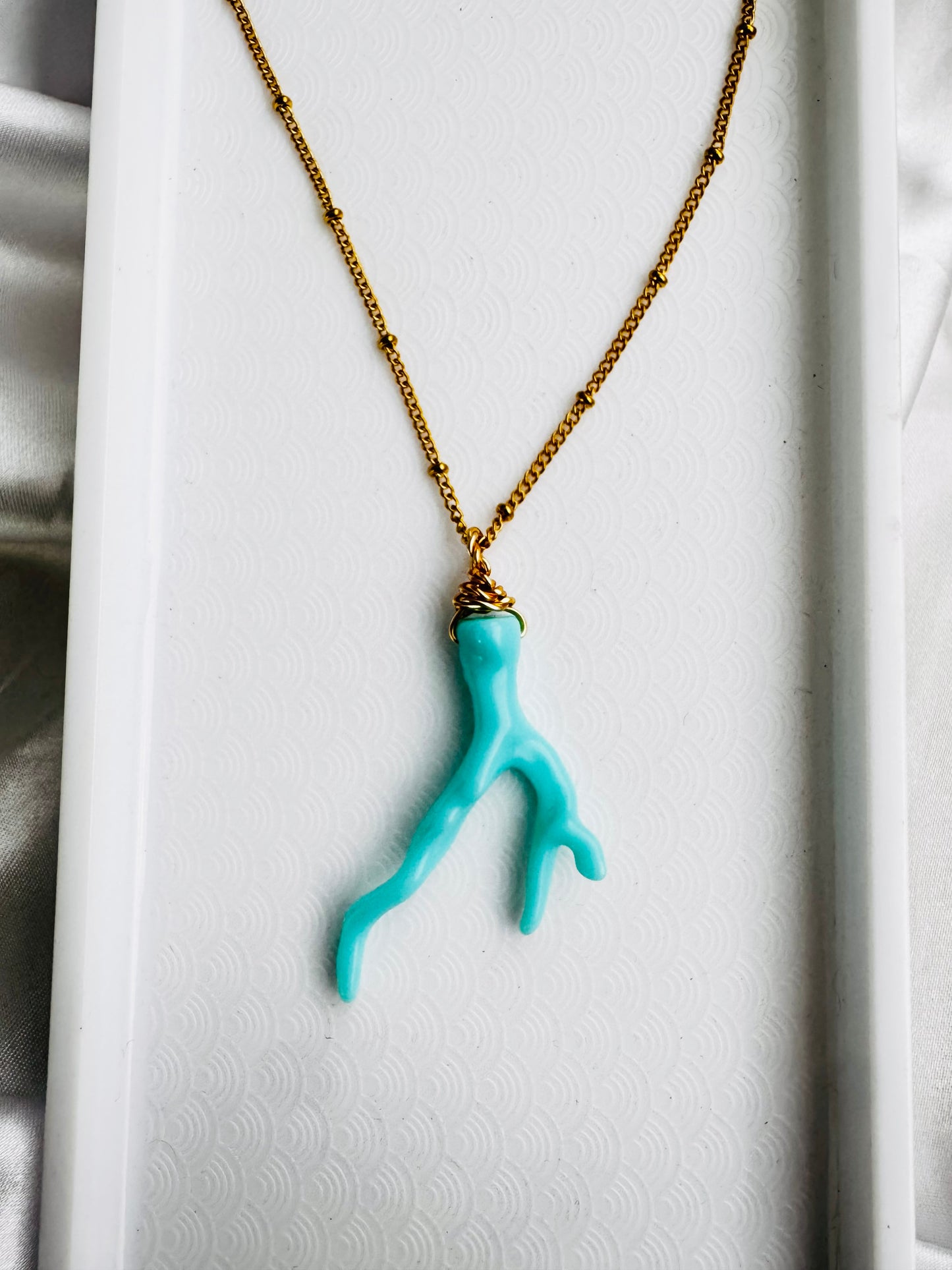 Brava necklace