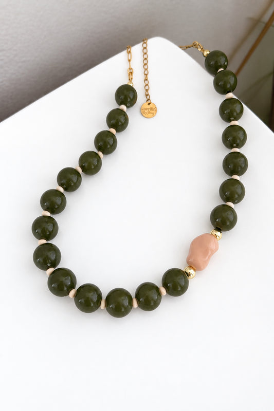 Deep green necklace