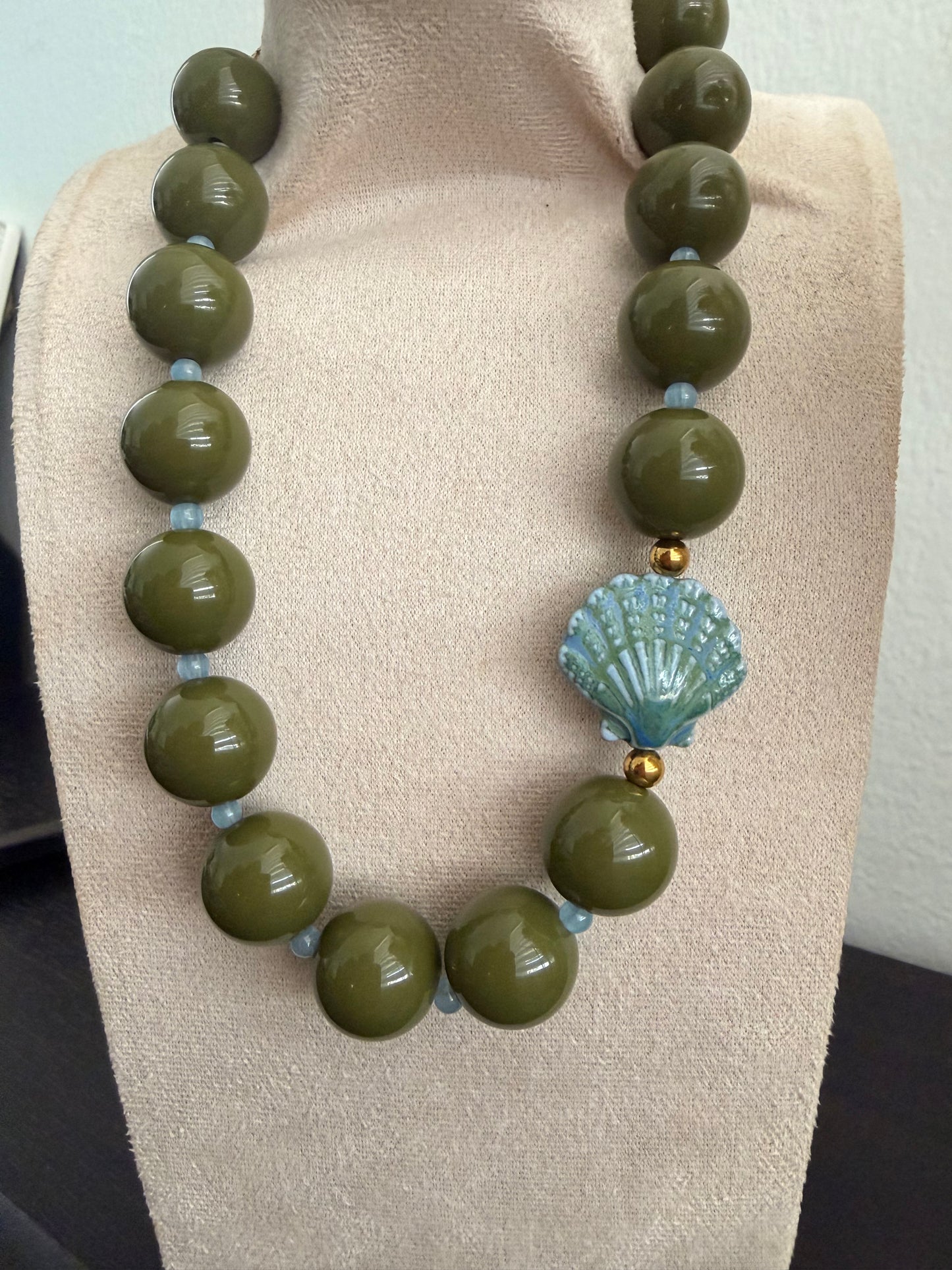 Sea shell necklace