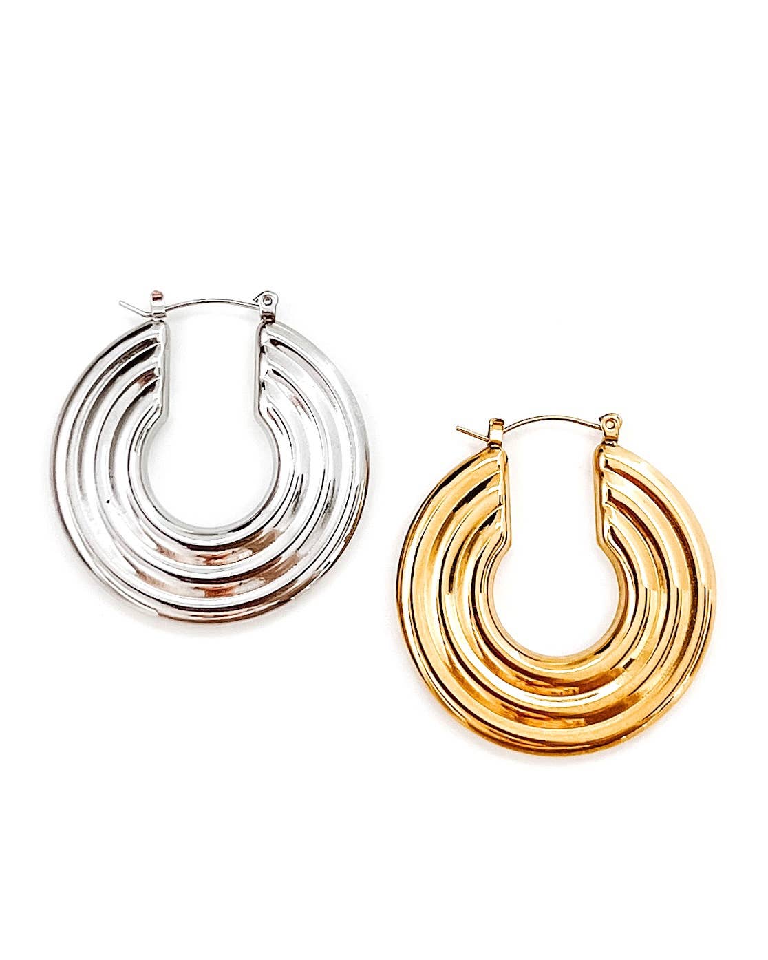 Double loop hoops