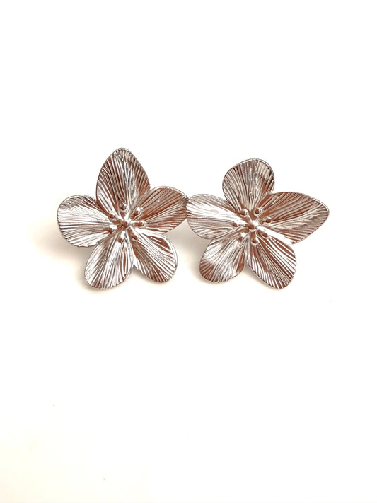 Magnolia earrings